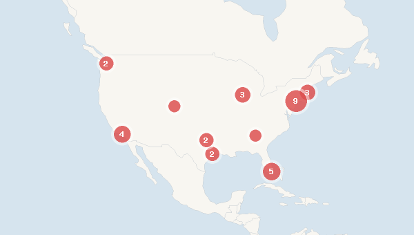 Sample IP Logger click map showing visitor locations across the United States, each pin sized by how many clicks came from that city